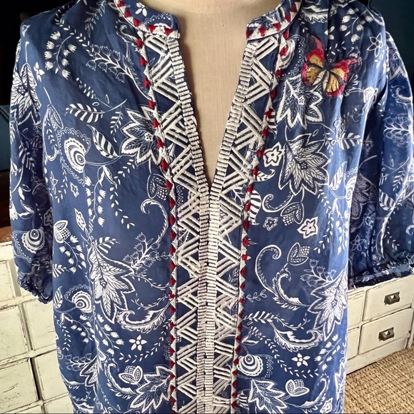 Johnny Was Effortless Puffed Sleeve Blue Embroidered Blouse NWT New M - Picture 5 of 15